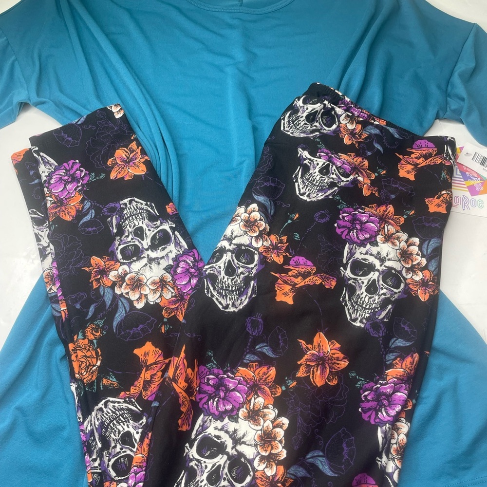 Lularoe new flower skulls leggings TC and solid teal XL Irma outfit